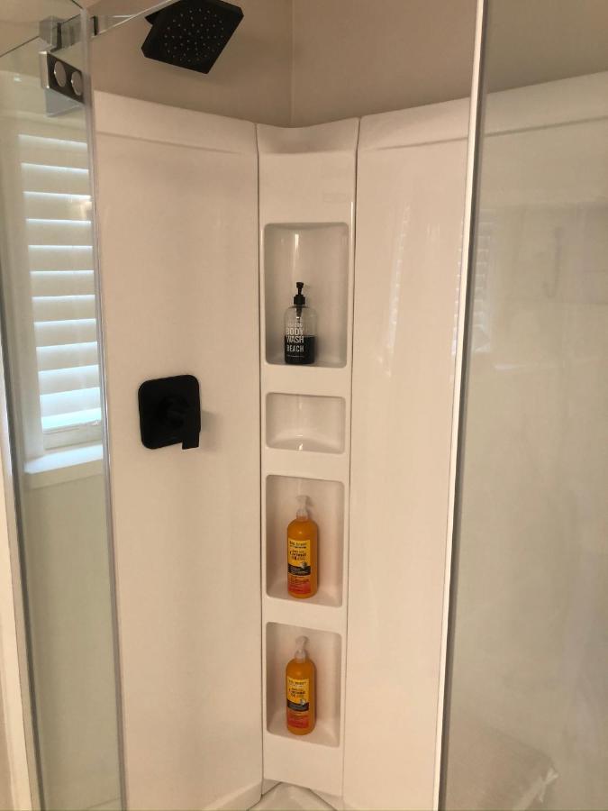 Panoramic View Private 1 Bedroom Suite 코트니 외부 사진